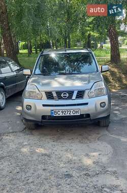 Внедорожник / Кроссовер Nissan X-Trail 2010 в Николаеве