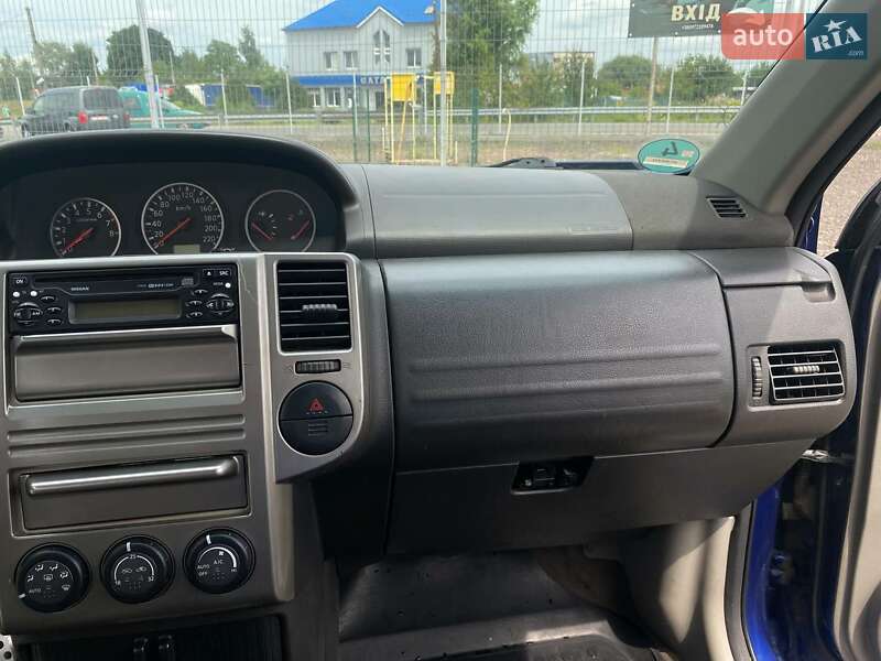 Позашляховик / Кросовер Nissan X-Trail 2005 в Луцьку