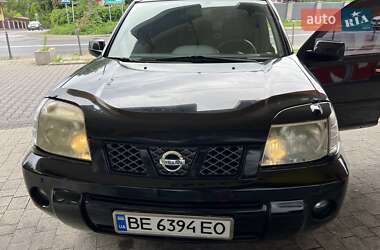 Внедорожник / Кроссовер Nissan X-Trail 2004 в 
