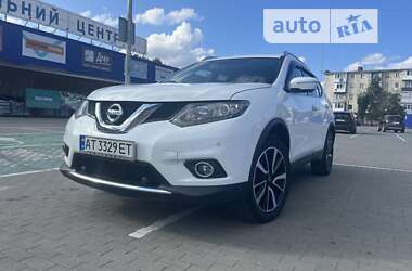 Внедорожник / Кроссовер Nissan X-Trail 2016 в Калуше