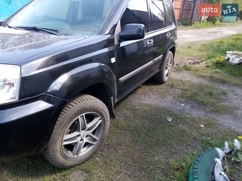 Внедорожник / Кроссовер Nissan X-Trail 2007 в Кременчуге