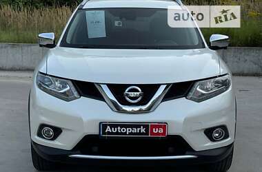 Позашляховик / Кросовер Nissan X-Trail 2015 в Києві