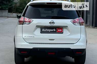 Позашляховик / Кросовер Nissan X-Trail 2015 в Києві