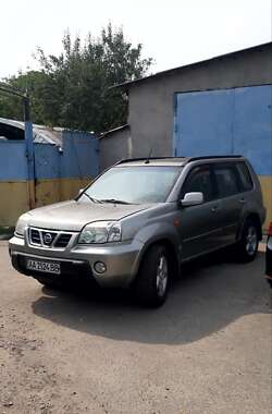 Позашляховик / Кросовер Nissan X-Trail 2003 в Києві