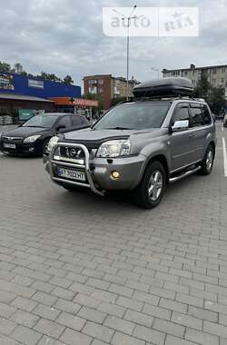 Внедорожник / Кроссовер Nissan X-Trail 2005 в Калуше