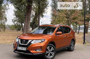 Внедорожник / Кроссовер Nissan X-Trail 2018 в Киеве