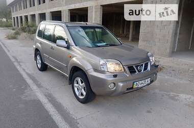 Внедорожник / Кроссовер Nissan X-Trail 2002 в Косове