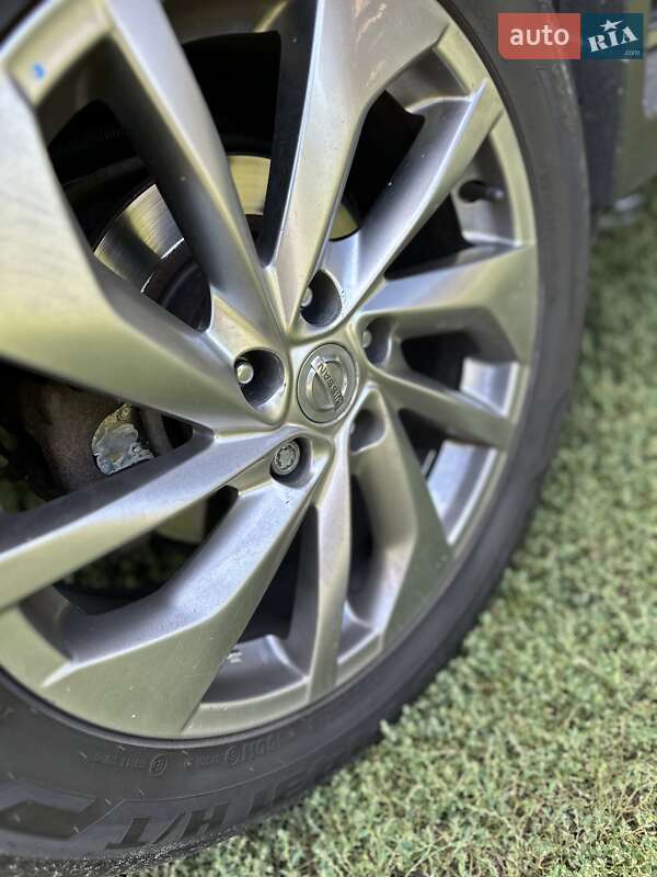 Позашляховик / Кросовер Nissan X-Trail 2017 в Дніпрі фото 10 Позашляховик / Кросовер Nissan X-Trail 2017 в Дніпрі