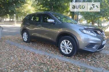 Внедорожник / Кроссовер Nissan X-Trail 2014 в Десне