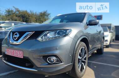 Позашляховик / Кросовер Nissan X-Trail 2015 в Рівному