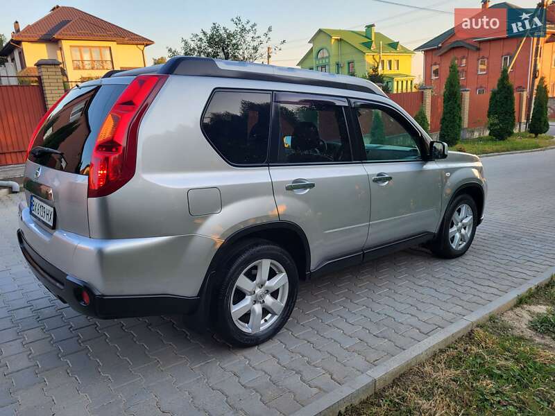 Позашляховик / Кросовер Nissan X-Trail 2007 в Хмельницькому