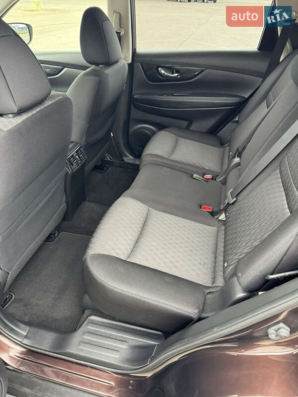 Позашляховик / Кросовер Nissan X-Trail 2018 в Солонці