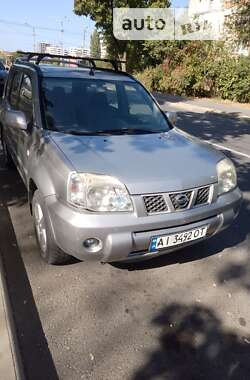 Внедорожник / Кроссовер Nissan X-Trail 2005 в Харькове