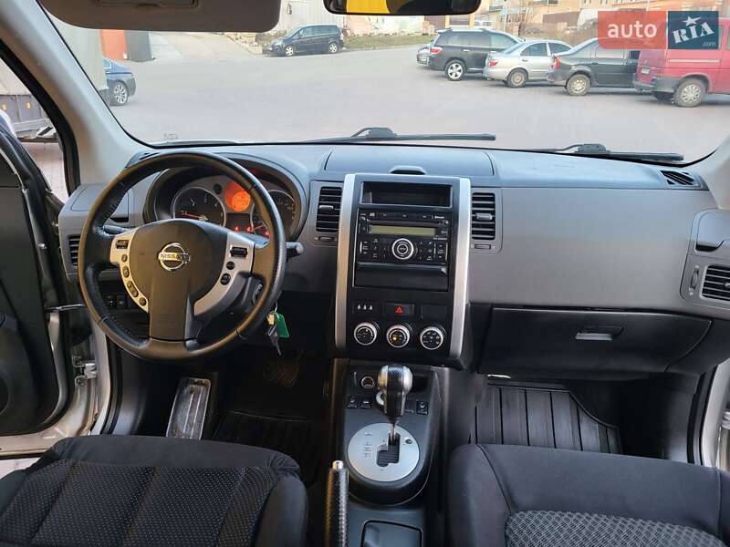 Позашляховик / Кросовер Nissan X-Trail 2008 в Хмельницькому