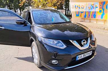 Позашляховик / Кросовер Nissan X-Trail 2017 в Первомайську