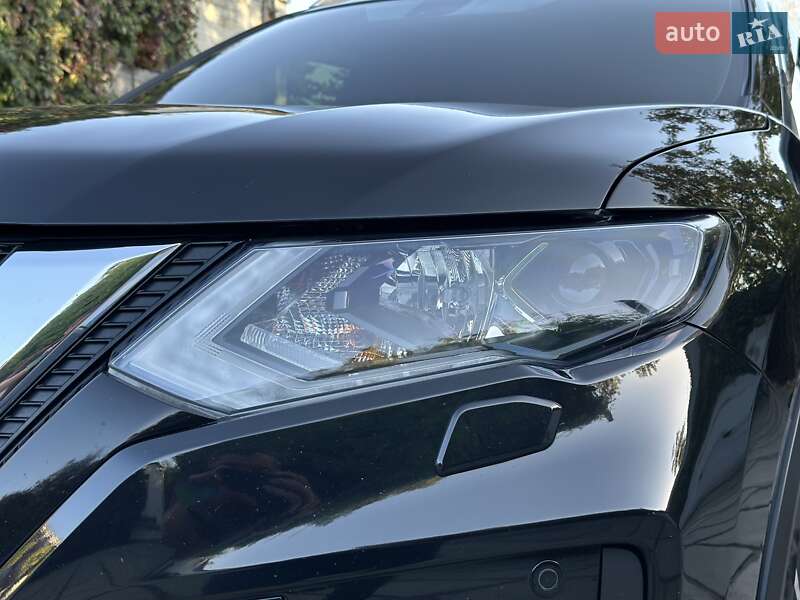 Внедорожник / Кроссовер Nissan X-Trail 2018 в Павлограде