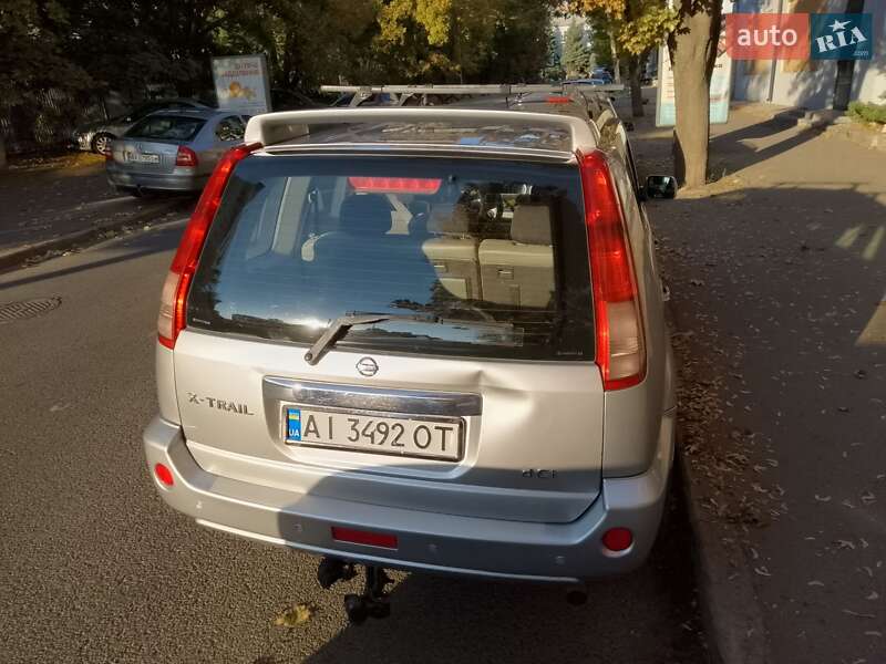 Позашляховик / Кросовер Nissan X-Trail 2005 в Харкові