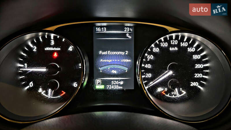 Позашляховик / Кросовер Nissan X-Trail 2016 в Києві