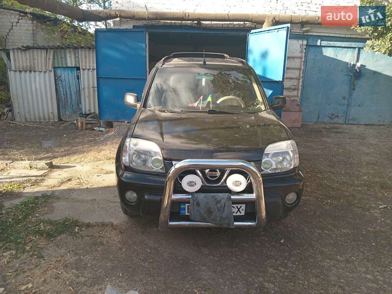 Внедорожник / Кроссовер Nissan X-Trail 2002 в Днепре