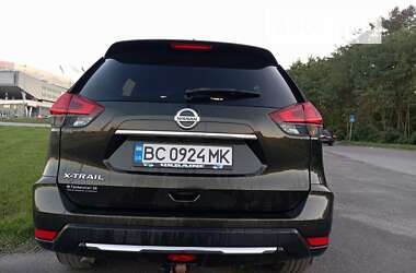 Внедорожник / Кроссовер Nissan X-Trail 2017 в Львове