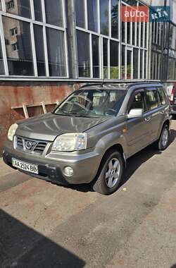 Внедорожник / Кроссовер Nissan X-Trail 2003 в Киеве