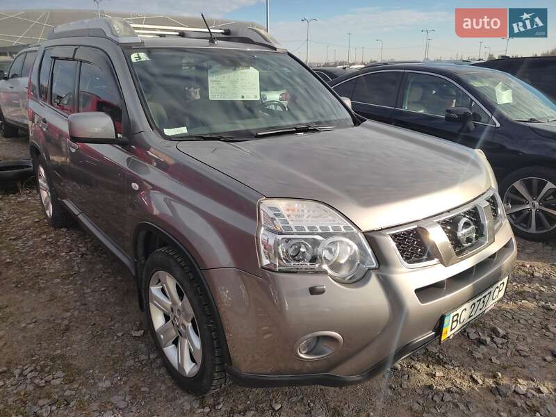 Внедорожник / Кроссовер Nissan X-Trail 2011 в Збараже