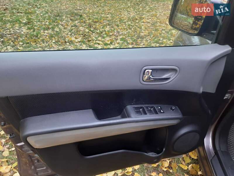 Внедорожник / Кроссовер Nissan X-Trail 2008 в Золотоноше