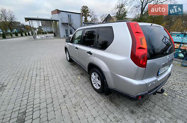 Внедорожник / Кроссовер Nissan X-Trail 2007 в Староконстантинове