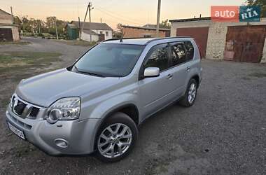 Внедорожник / Кроссовер Nissan X-Trail 2013 в Лозовой