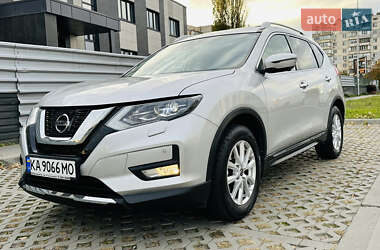 Внедорожник / Кроссовер Nissan X-Trail 2021 в Киеве