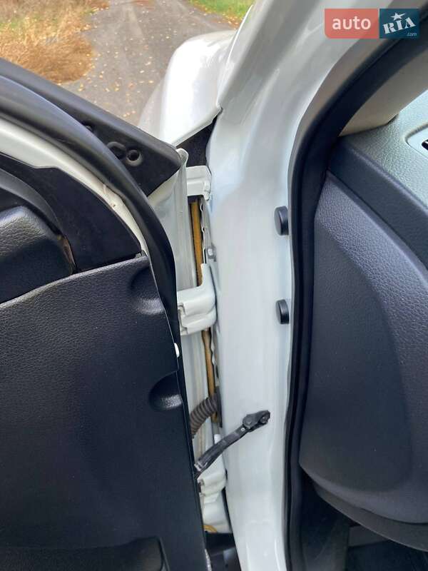 Внедорожник / Кроссовер Nissan X-Trail 2017 в Кривом Роге