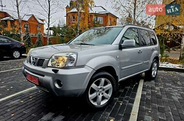 Внедорожник / Кроссовер Nissan X-Trail 2006 в Полтаве