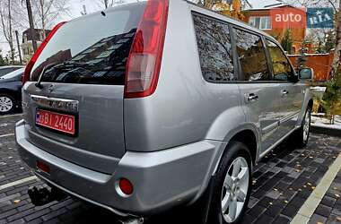 Внедорожник / Кроссовер Nissan X-Trail 2006 в Полтаве