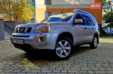 Позашляховик / Кросовер Nissan X-Trail 2009 в Івано-Франківську