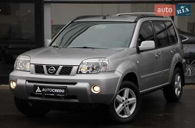 Внедорожник / Кроссовер Nissan X-Trail 2004 в Харькове