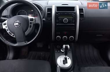 Позашляховик / Кросовер Nissan X-Trail 2010 в Луцьку