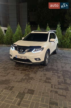 Внедорожник / Кроссовер Nissan X-Trail 2015 в Днепре