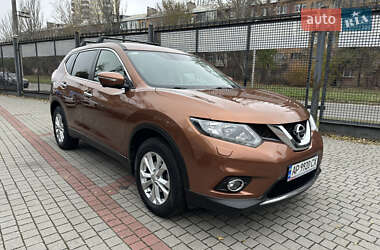 Внедорожник / Кроссовер Nissan X-Trail 2016 в Запорожье