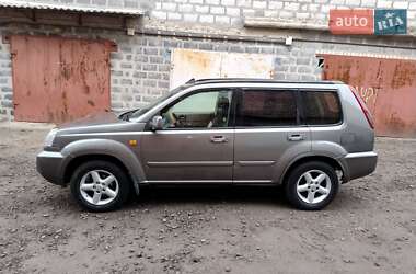 Внедорожник / Кроссовер Nissan X-Trail 2001 в Краматорске