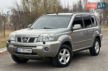 Внедорожник / Кроссовер Nissan X-Trail 2004 в Днепре