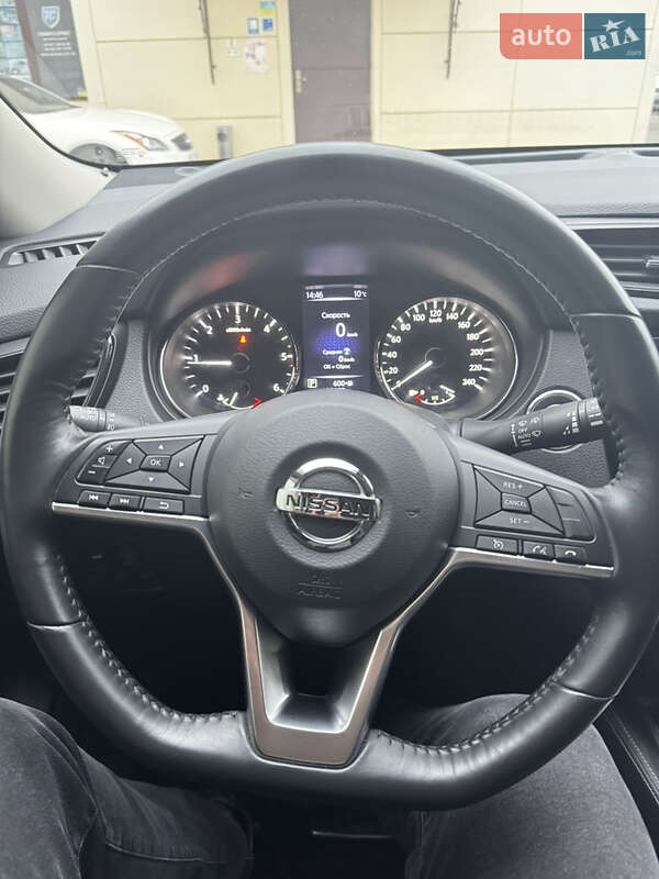 Внедорожник / Кроссовер Nissan X-Trail 2017 в Днепре