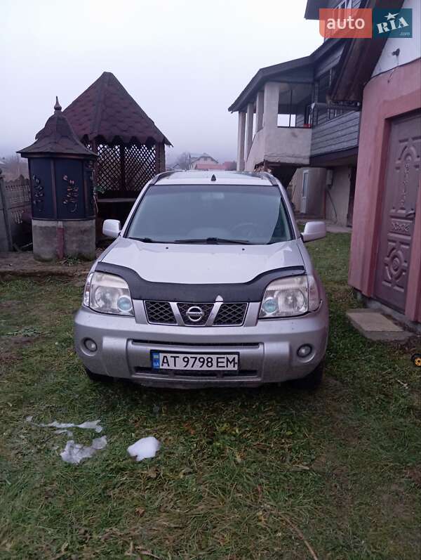 Позашляховик / Кросовер Nissan X-Trail 2007 в Надвірній