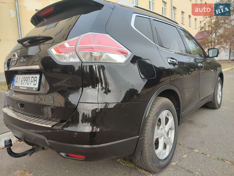 Позашляховик / Кросовер Nissan X-Trail 2014 в Десні