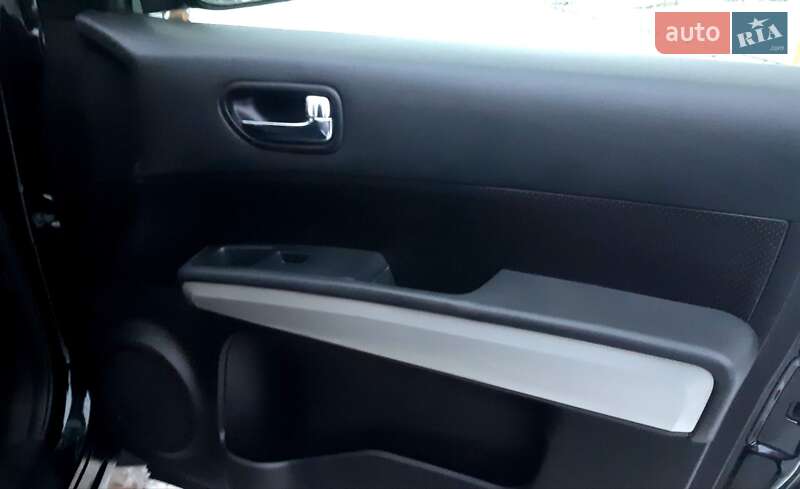 Позашляховик / Кросовер Nissan X-Trail 2012 в Вінниці фото 48 Позашляховик / Кросовер Nissan X-Trail 2012 в Вінниці