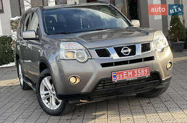 Внедорожник / Кроссовер Nissan X-Trail 2012 в Стрые