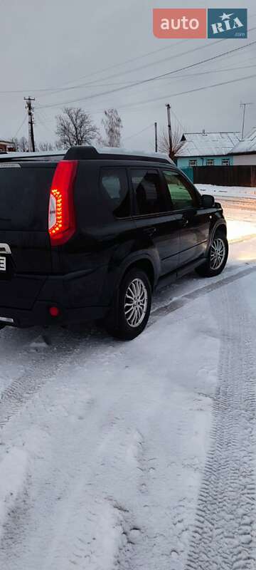 Позашляховик / Кросовер Nissan X-Trail 2014 в Гадячі