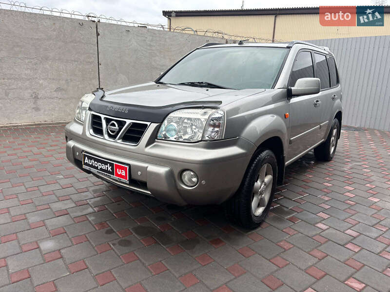 Внедорожник / Кроссовер Nissan X-Trail 2003 в Запорожье