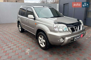 Внедорожник / Кроссовер Nissan X-Trail 2003 в Запорожье