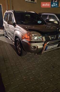 Позашляховик / Кросовер Nissan X-Trail 2004 в Івано-Франківську