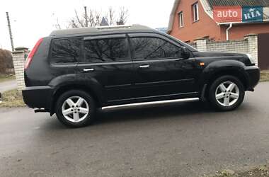 Позашляховик / Кросовер Nissan X-Trail 2006 в Києві